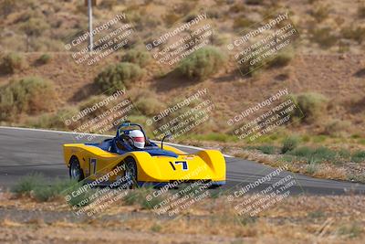 media/Jun-01-2025-CalClub SCCA (Sun) [[eae223c5dd]]/Group 3/Qualifying/